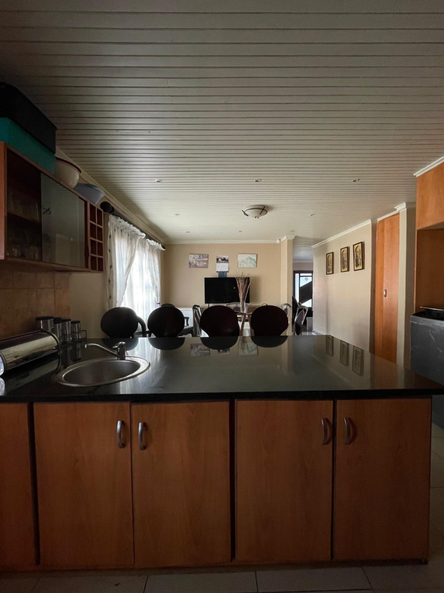 3 Bedroom Property for Sale in Mandela View Free State